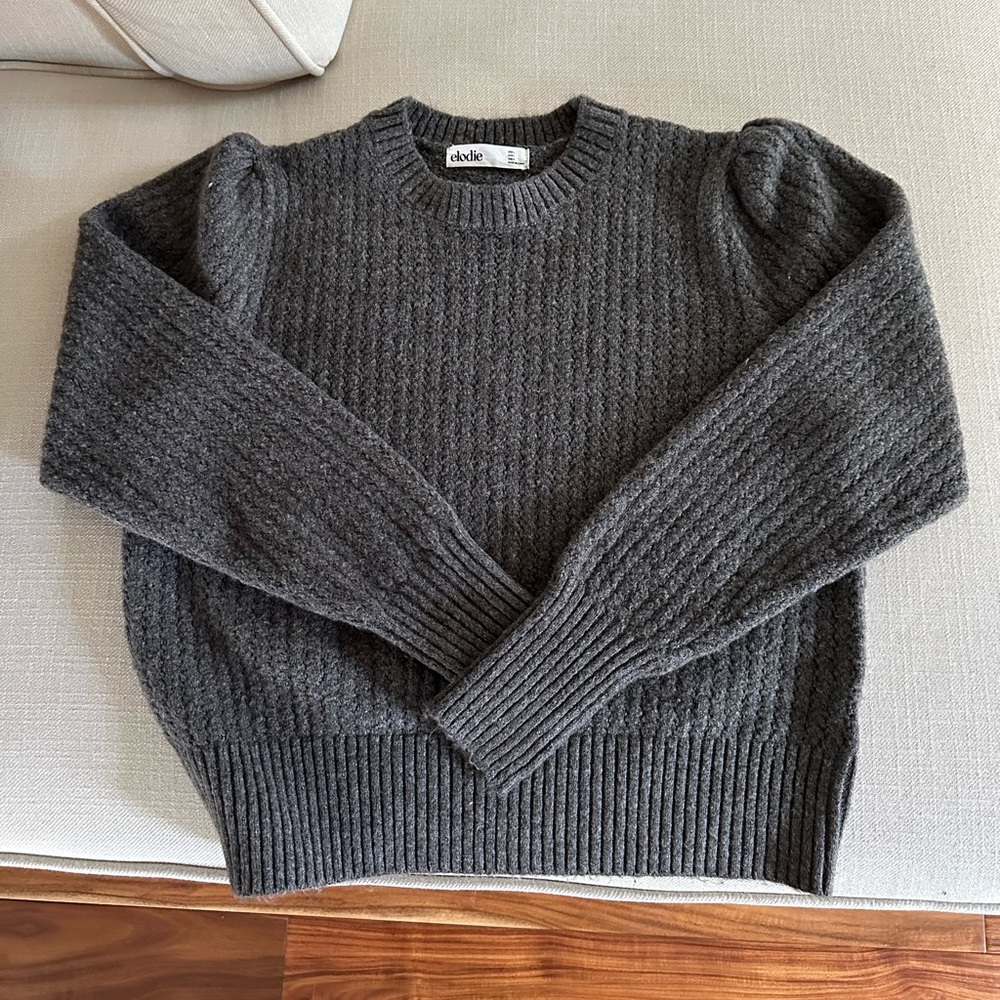 Elodie Grey Cropped Sweater
